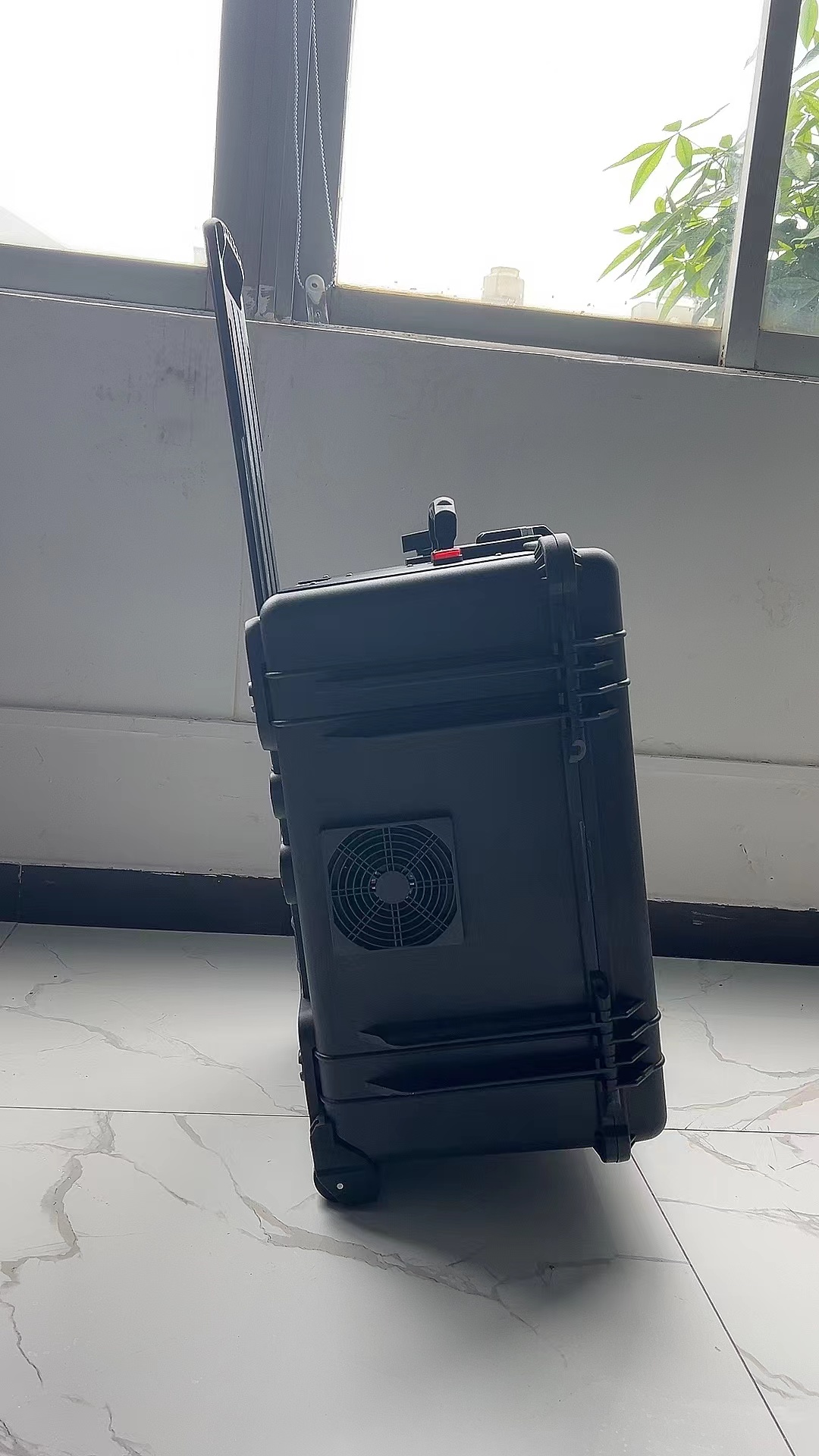 珠海手拉箱型移动通信干扰器